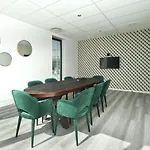 Apart-hotel Coloft LIL