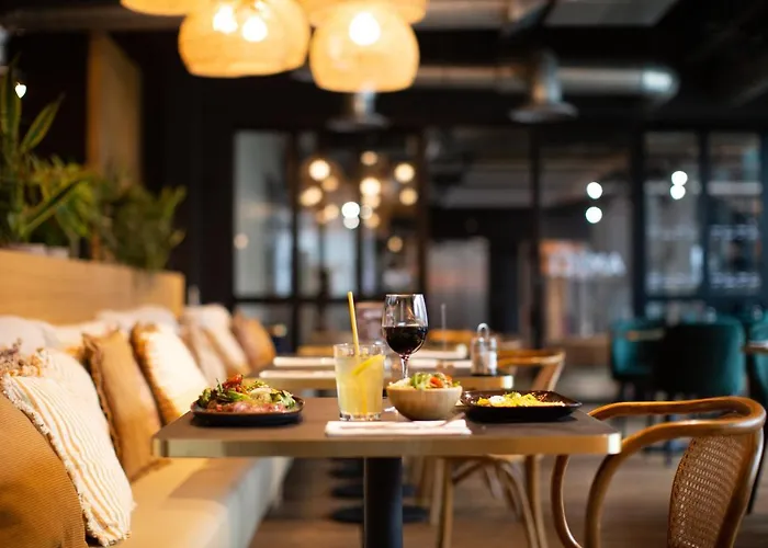 Coloft Apartahotel 4*